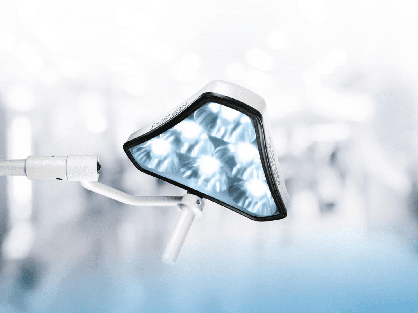 State-of-the-art LED technology for examinations